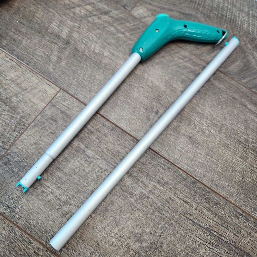 OEM Swiffer Sweeper Sweep + Vac Dust Mop Vacuum PG3000 Replacement Handle